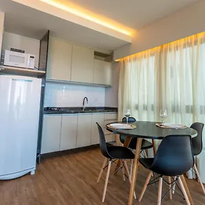 Apartamento Av Boa Viagem. Flat Com Vista Perfeita O Mar.